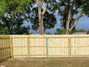 Standard Privacy (Stockade) Wood Fence