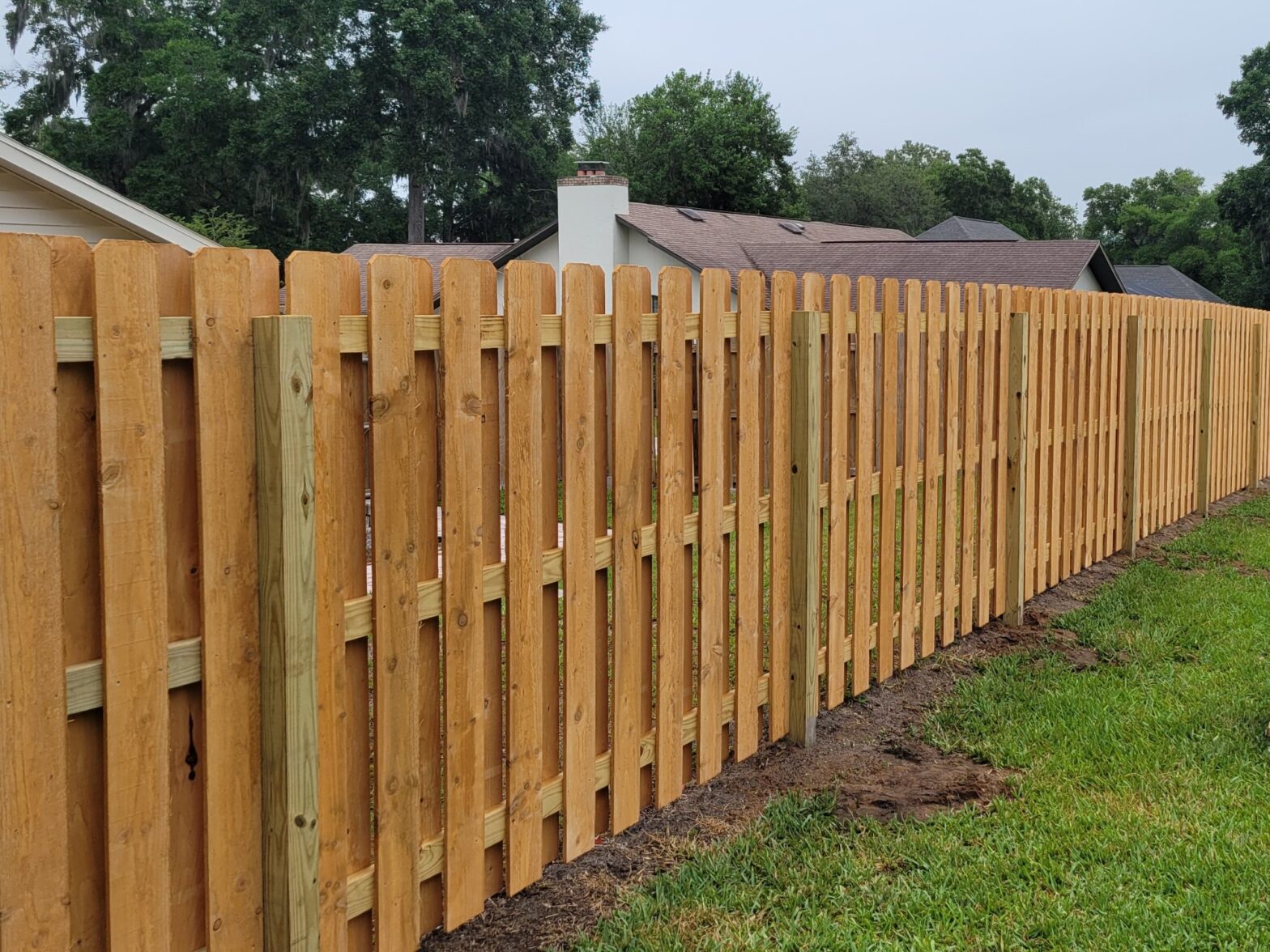 Photo of a shadowbox wood fence in Ocala FL