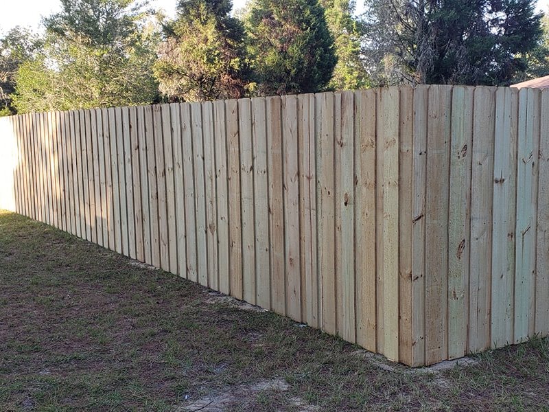 Citrus County Florida wood privacy fencing