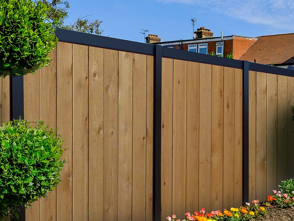 McIntosh Florida residential and commercial fencing